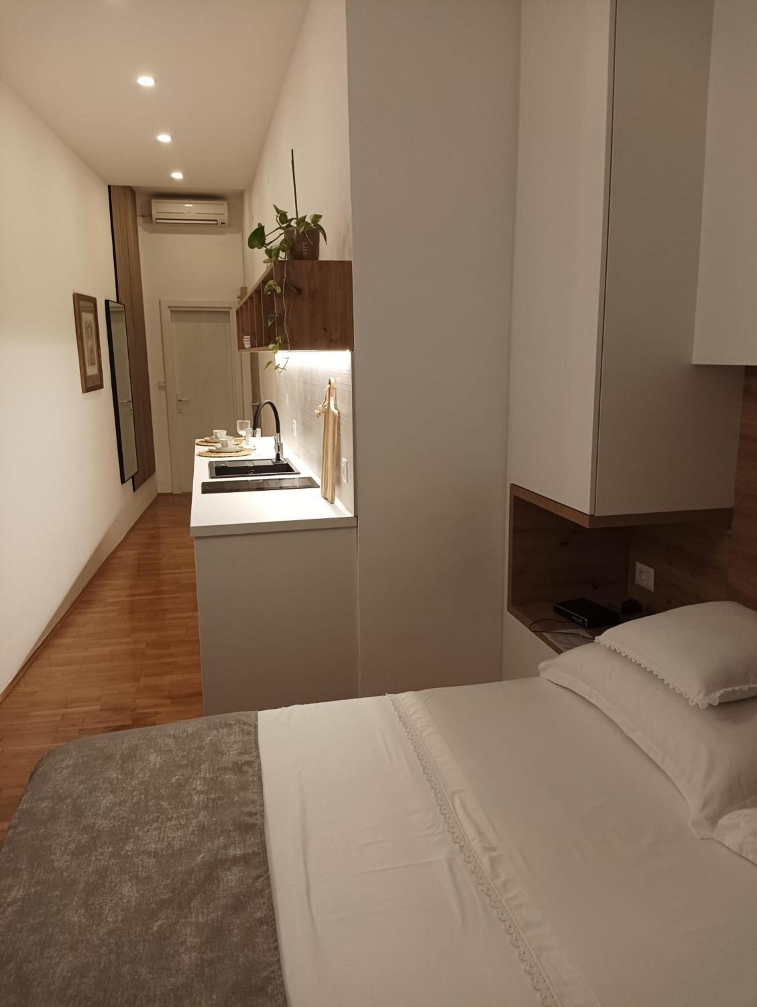 Pluton Apartment Primosten Ngoại thất bức ảnh